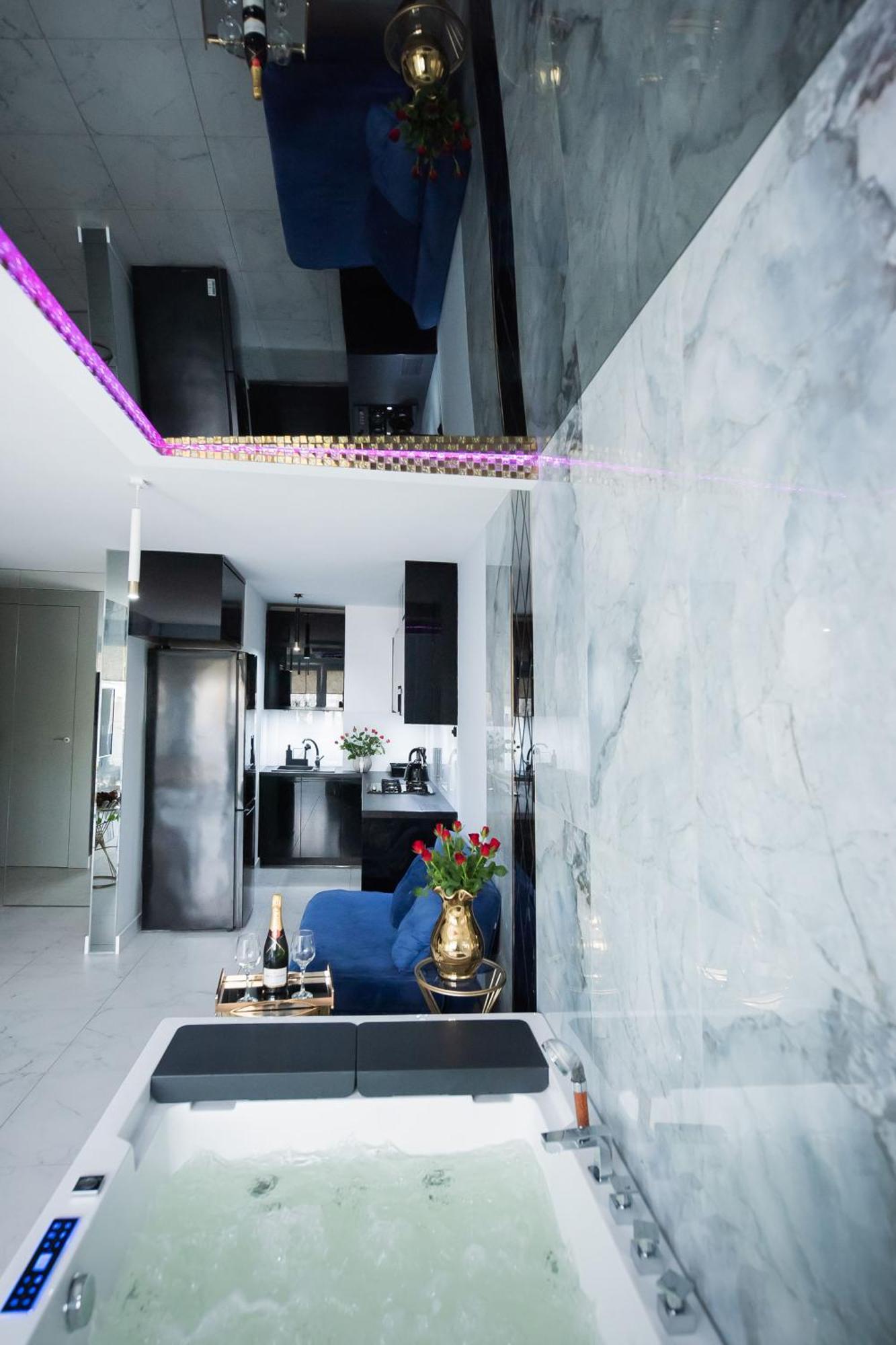 Apartament Jacuzzi 格丁尼亚 外观 照片